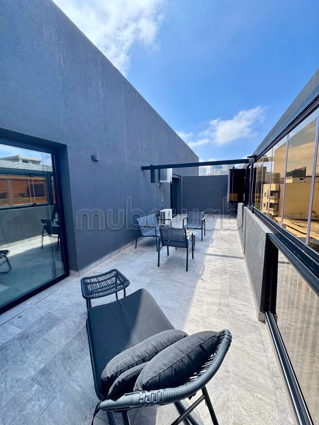 Studio moderne 65 m² à louer à Casablanca — Photo 2