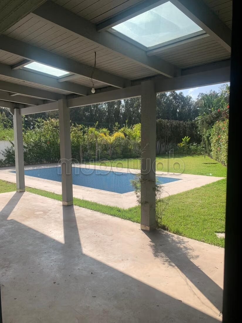 Villa 500 m² à louer à Casablanca — Photo 6