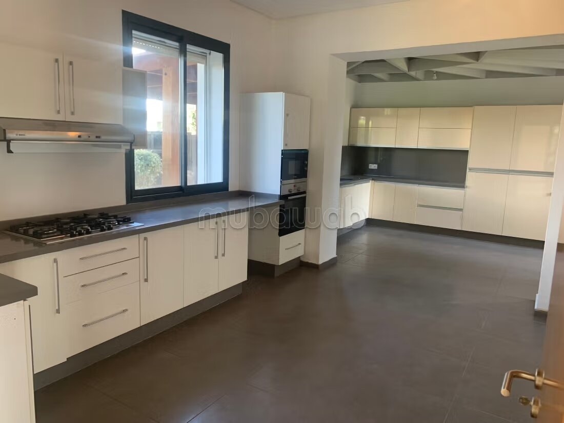 Villa 500 m² à louer à Casablanca — Photo 20
