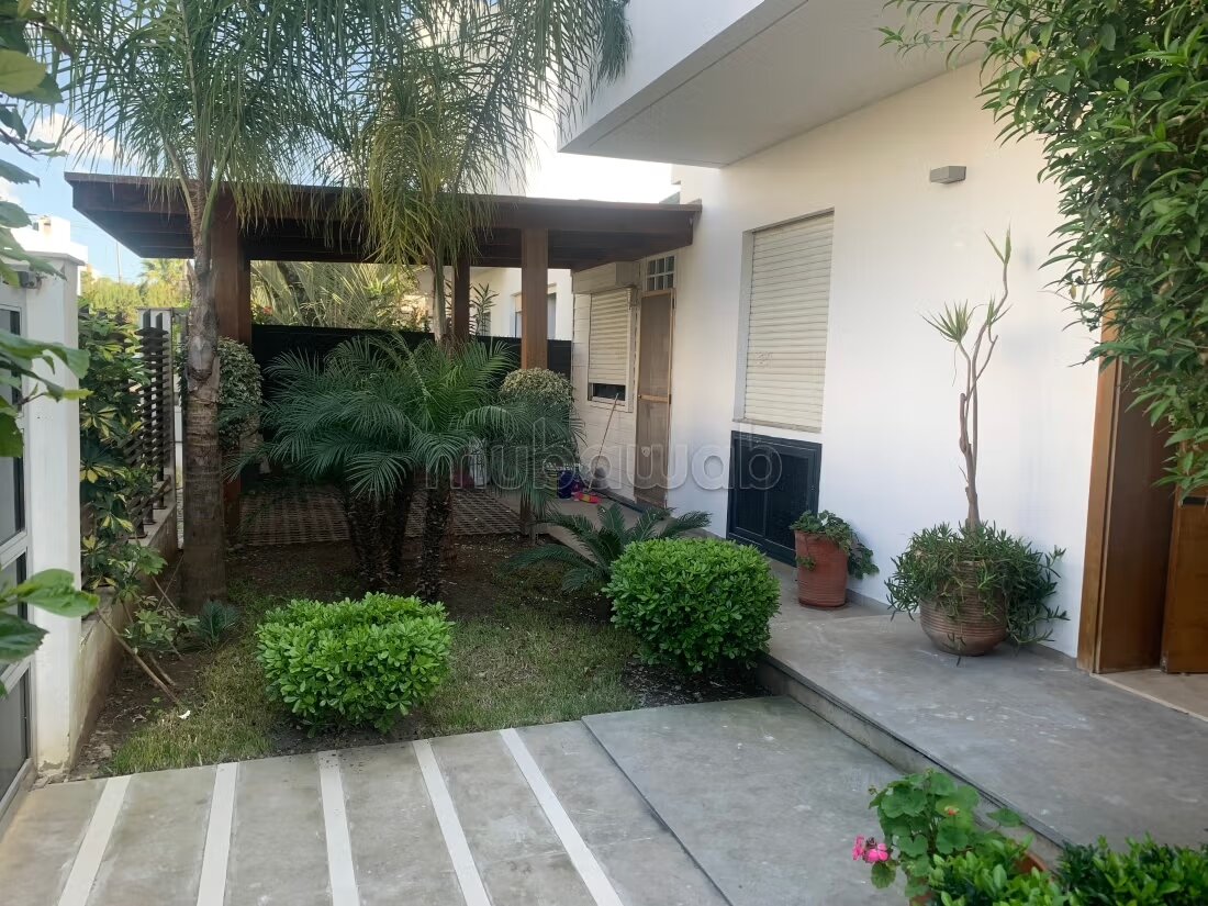 Villa 500 m² à louer à Casablanca — Photo 57