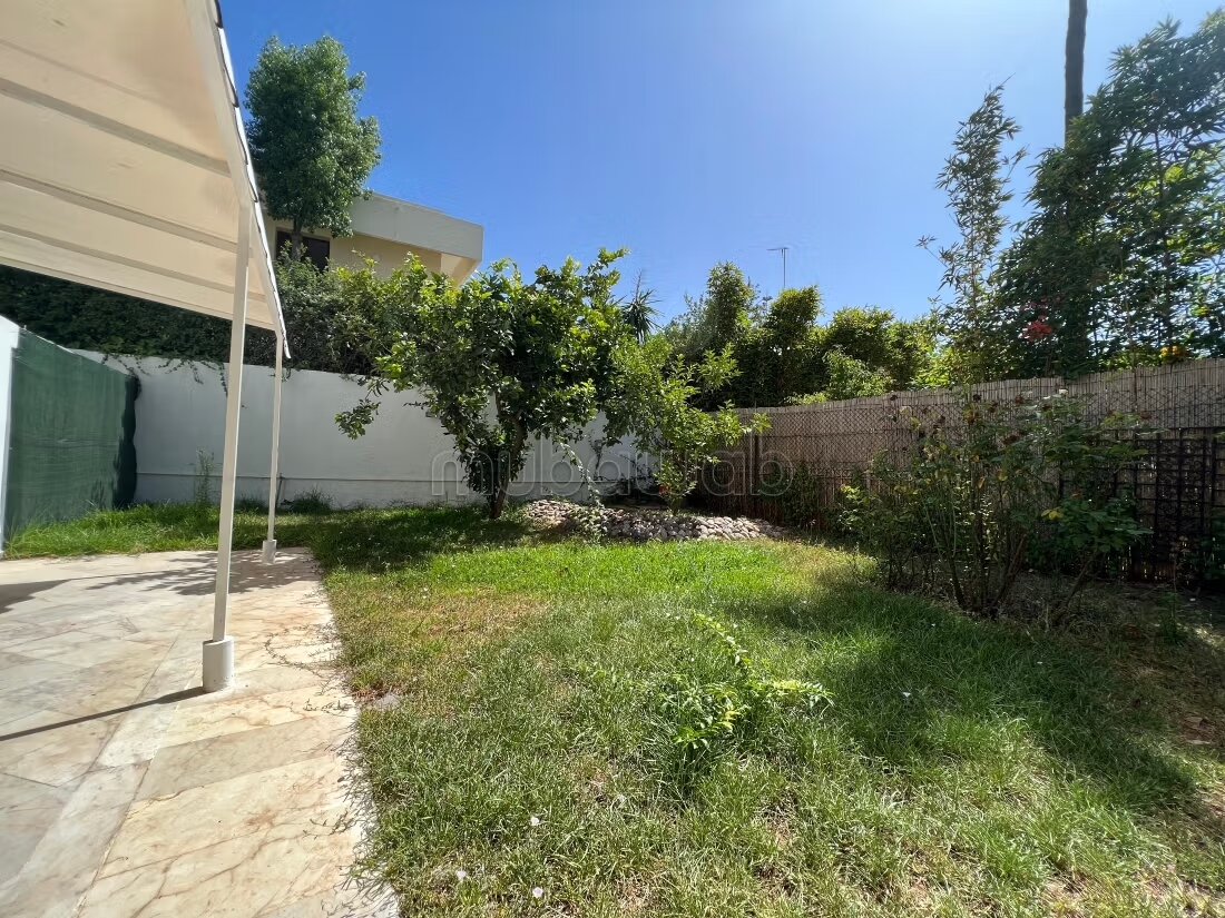 Villa 280 m² for rent in Casablanca (CIL) — Photo 2