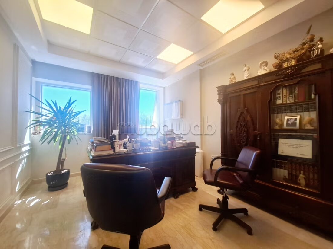 Office 65 m² for Rent in Casablanca — Photo 13