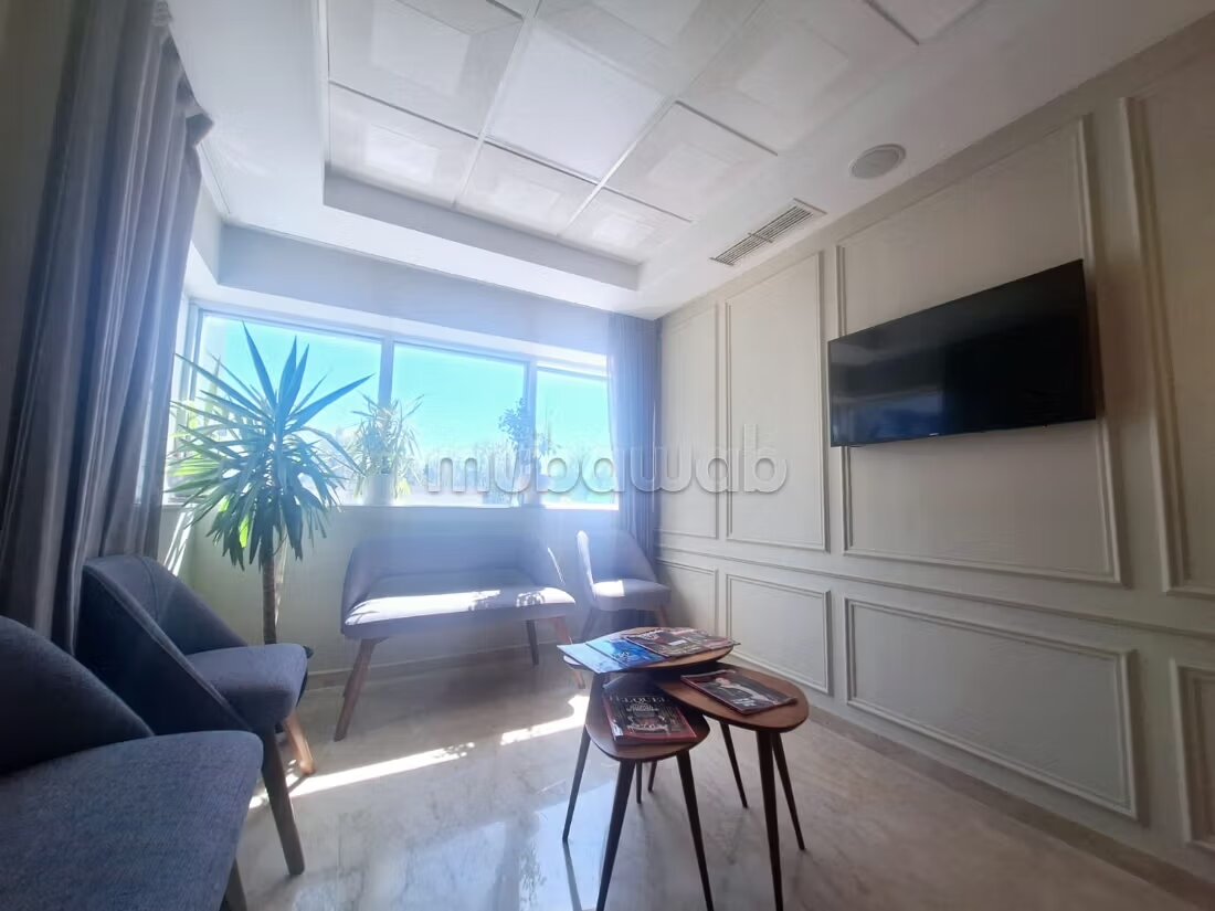 Office 65 m² for Rent in Casablanca — Photo 6