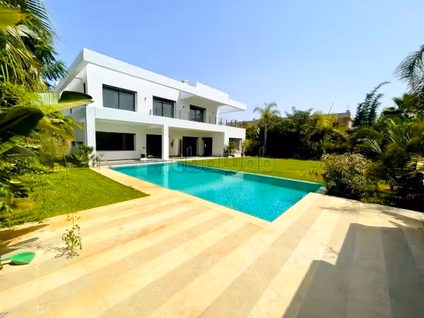 Furnished Villa 2500 m² for rent in Souissi - Rabat — Photo 60