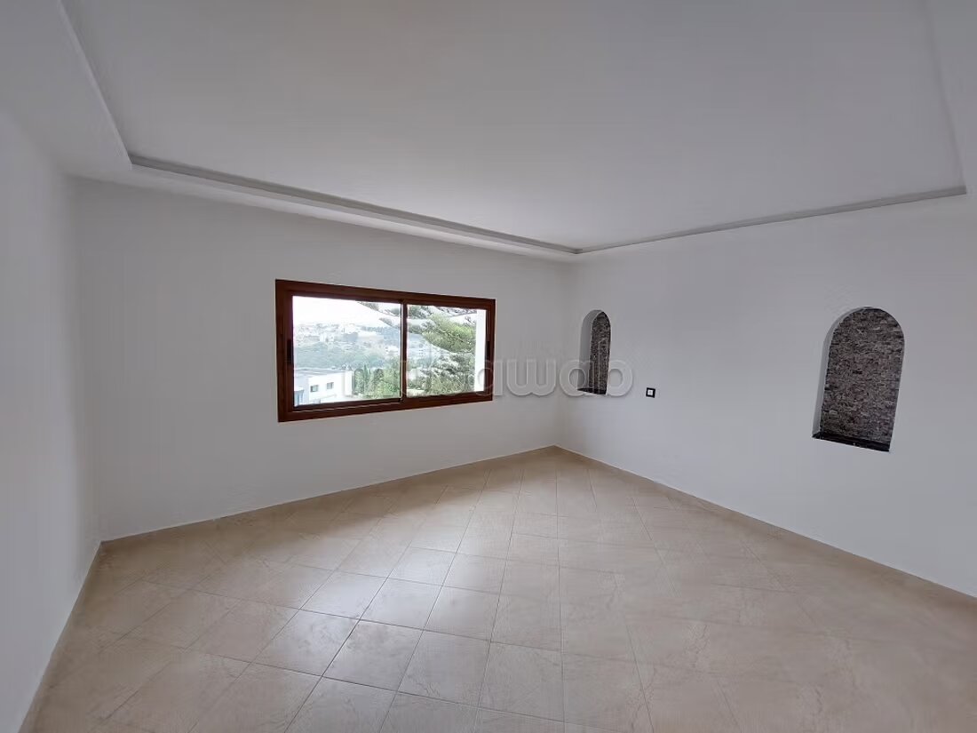 Villa 300 m² à louer à Tanger (Jbel Kbair) — Photo 18