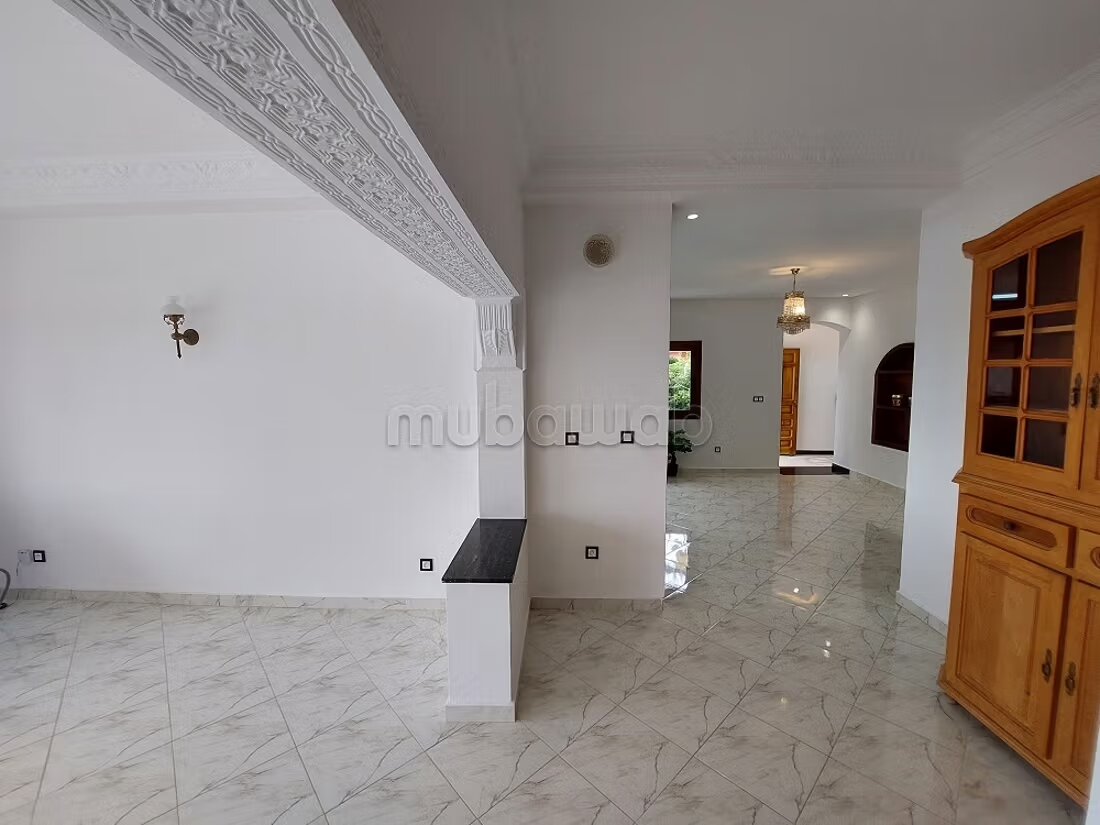 Villa 300 m² à louer à Tanger (Jbel Kbair) — Photo 25