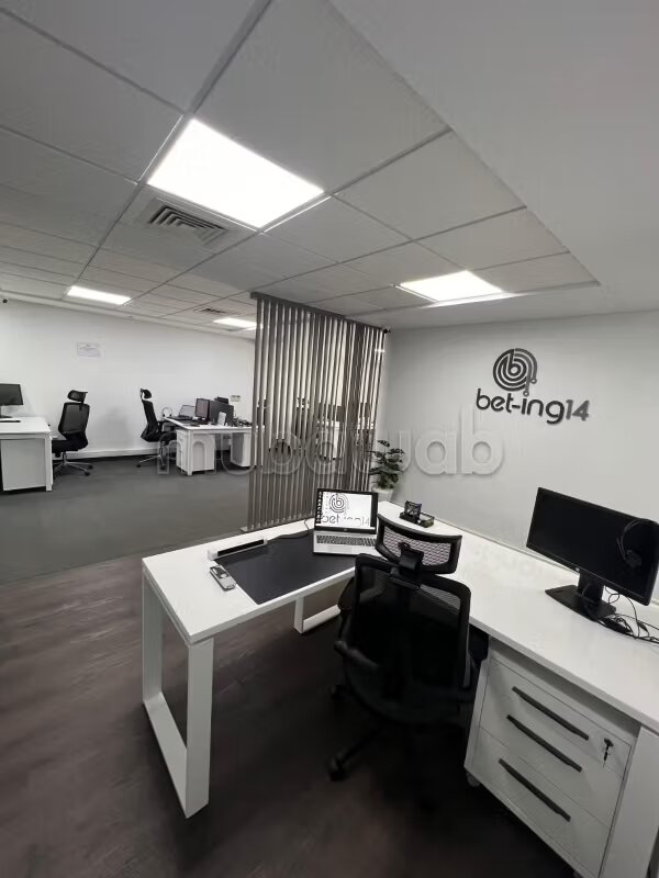 Office 123 m² for sale in Palmier — Photo 9