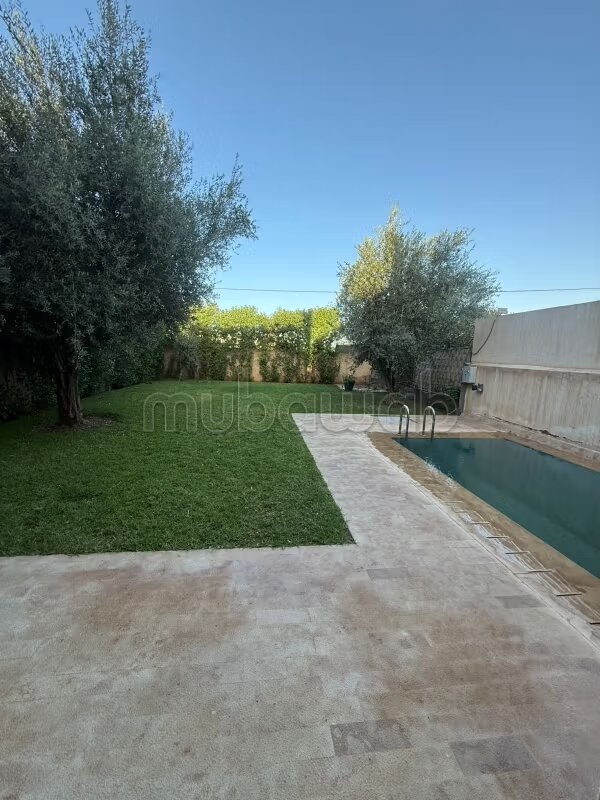 Villa 553 m² à louer à Marrakech — Photo 5
