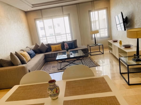 Modern Apartment 100 m² for Rent in Casablanca (Racine) — Photo 4