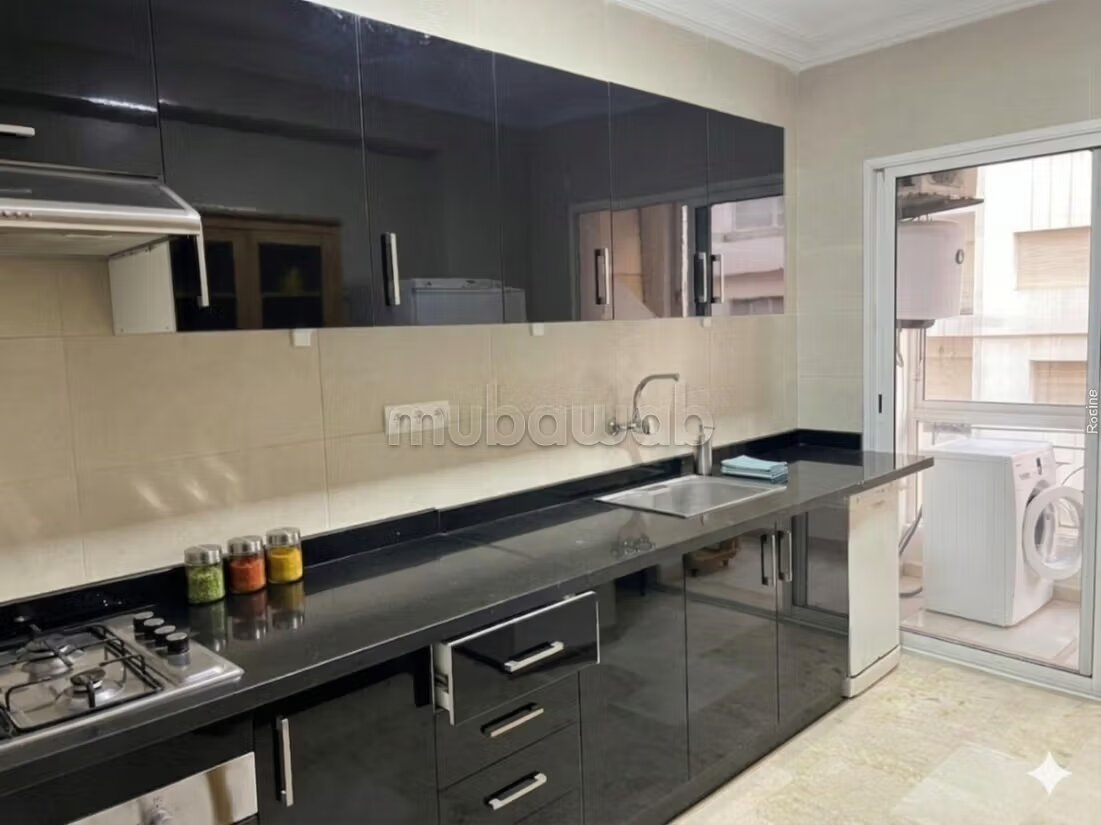 Modern Apartment 100 m² for Rent in Casablanca (Racine) — Photo 5