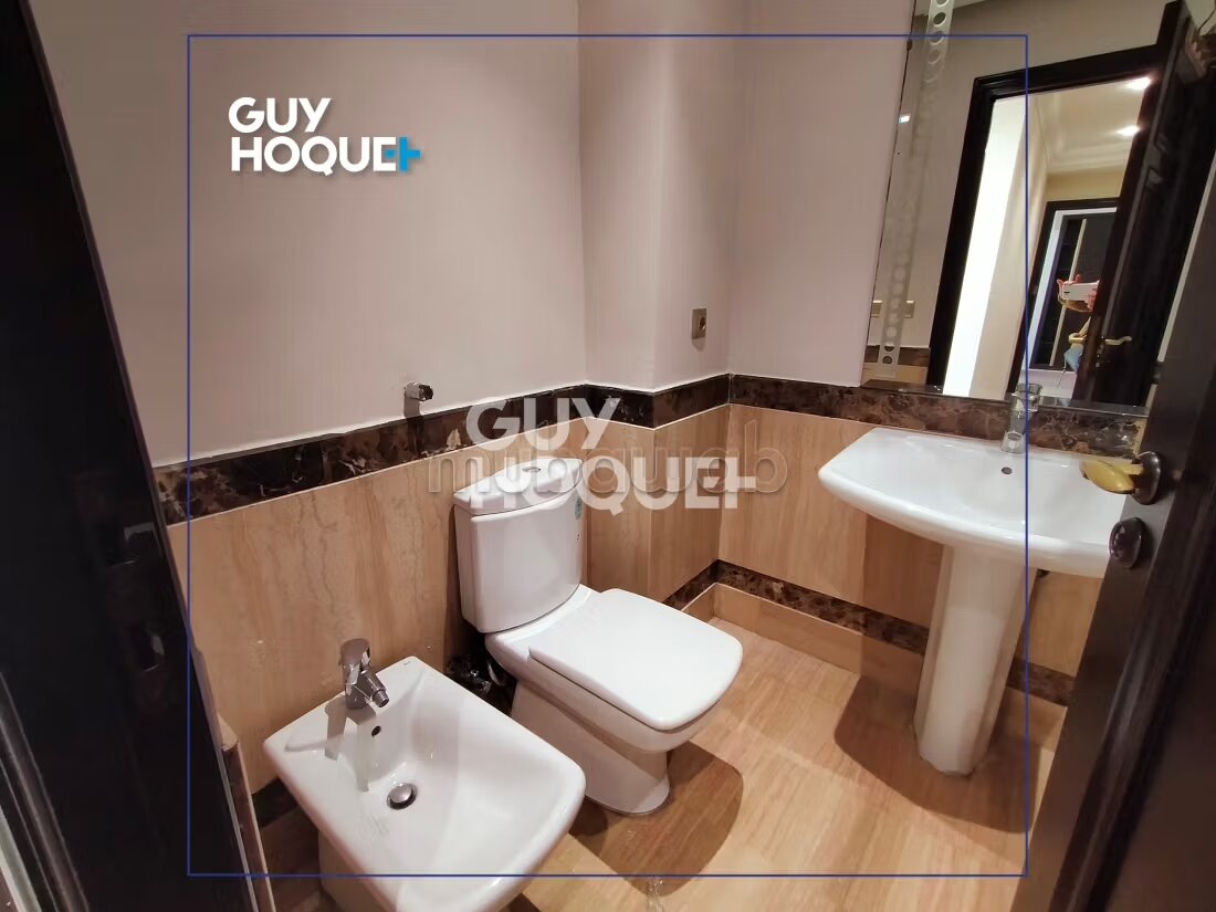 171 m² Apartment for Sale on 7th Floor in Casablanca — Photo 8