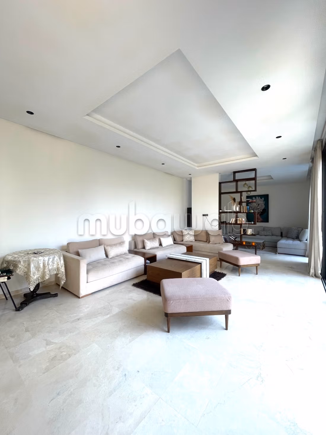 Villa 220 m² for rent in Casablanca — Photo 2
