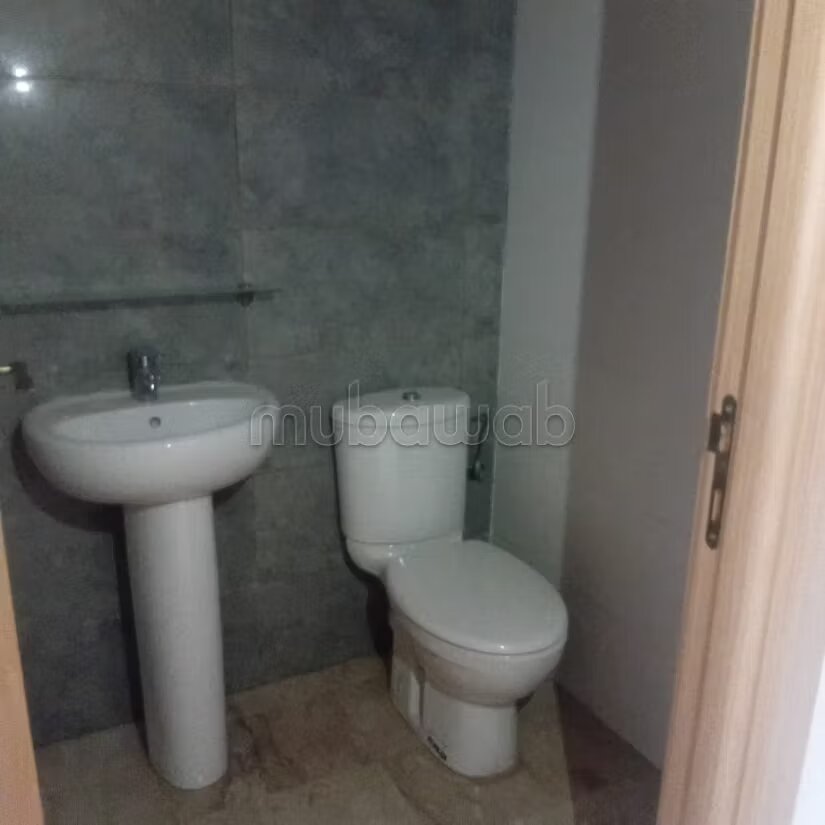 شقة 100 م² للايجار في الدار البيضاء (أوازيس) — Photo 12