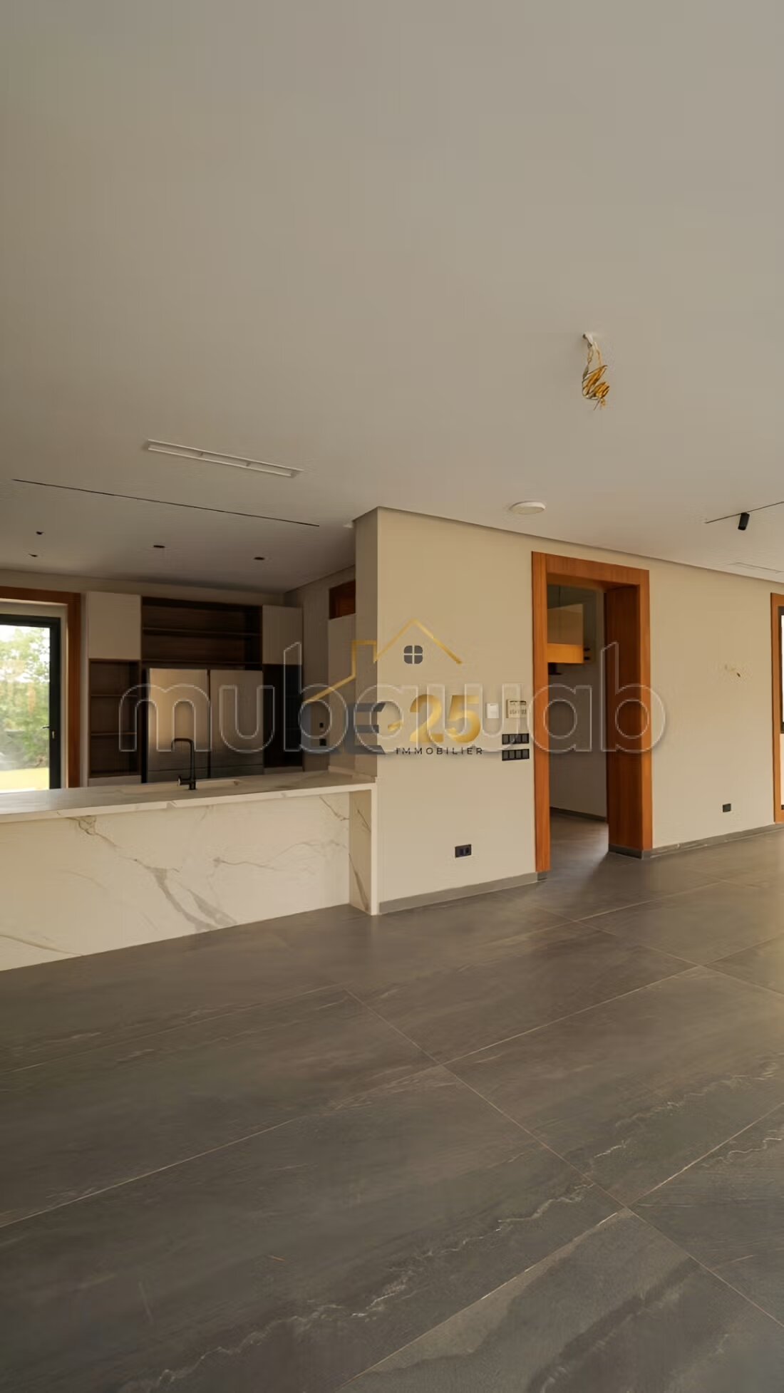 260 m² Villa for Sale on Ourika Road — Photo 6