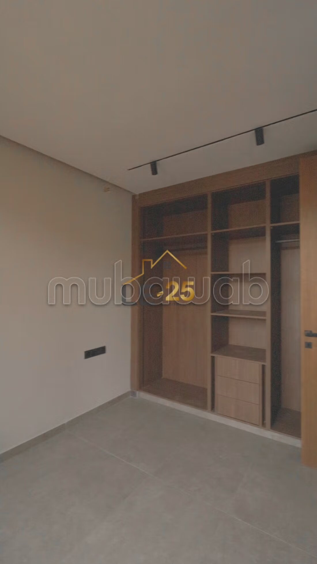 260 m² Villa for Sale on Ourika Road — Photo 7