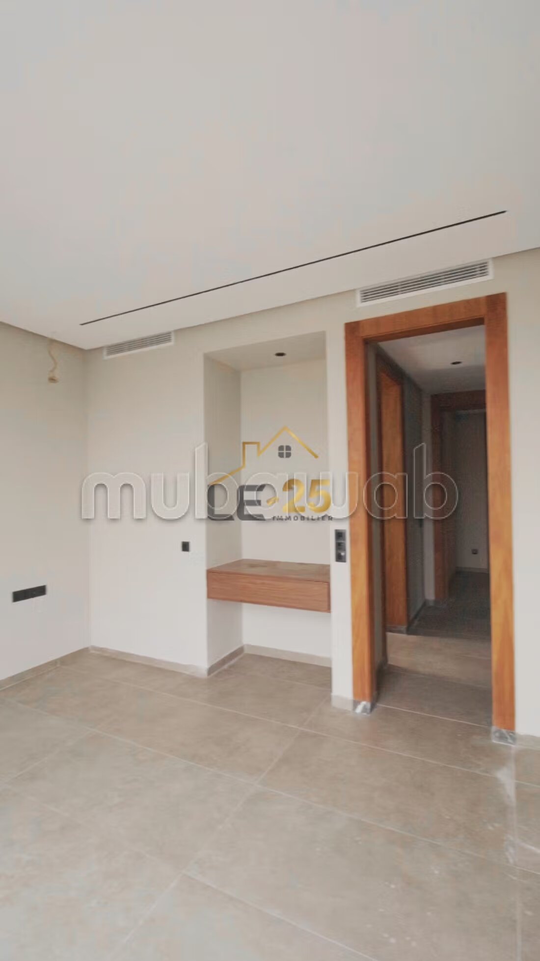 260 m² Villa for Sale on Ourika Road — Photo 9