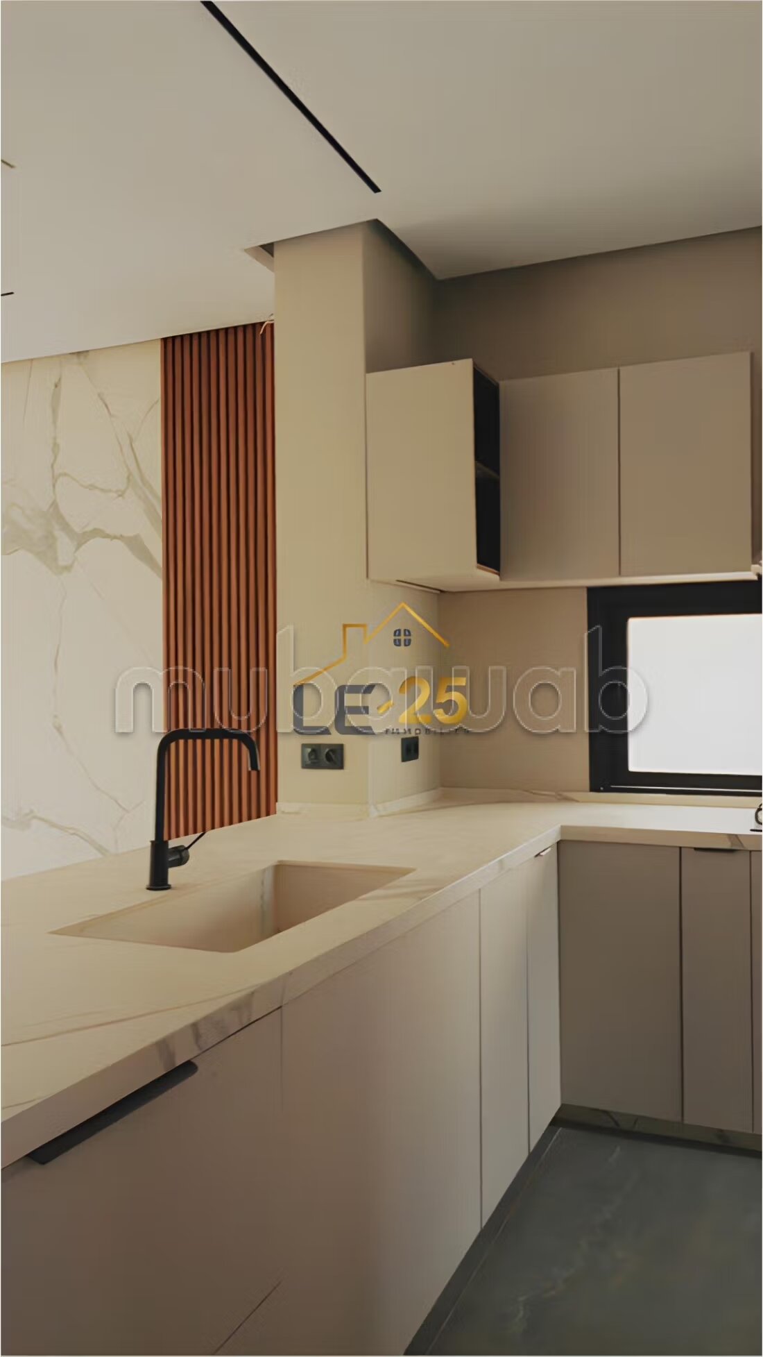 260 m² Villa for Sale on Ourika Road — Photo 10