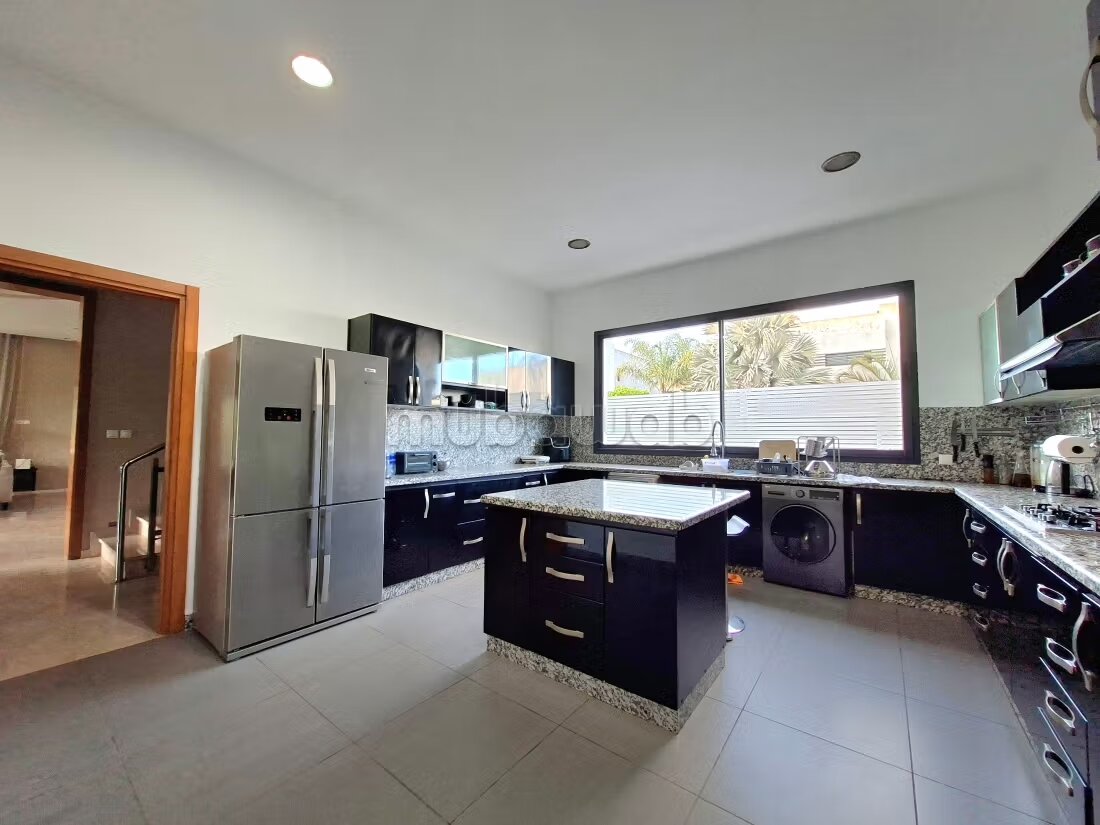 Villa 550 m² à louer à Casablanca – Bouskoura — Photo 20
