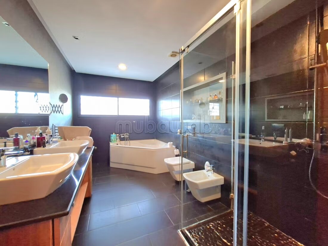 Villa 550 m² à louer à Casablanca – Bouskoura — Photo 33