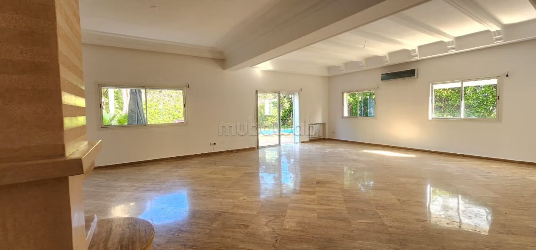 فيلا فاخرة 350 م² للإيجار في الدار البيضاء — Photo 14