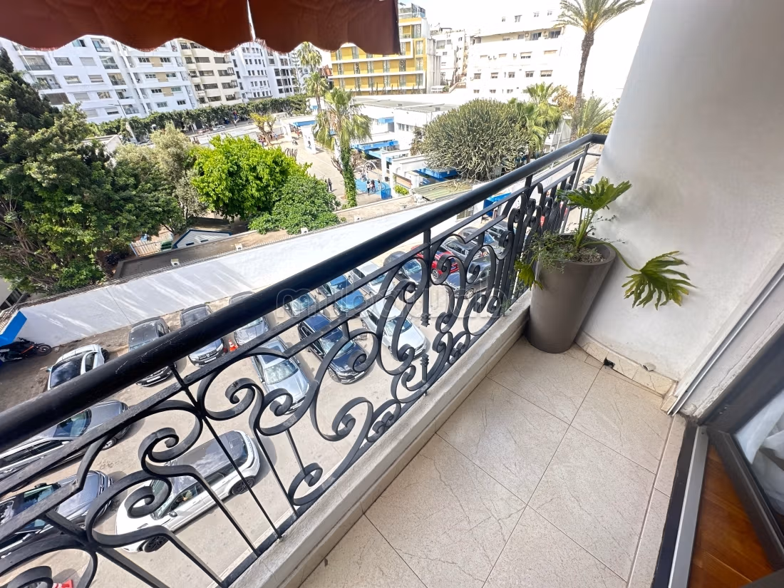 Family Apartment 180 m² for Rent in Casablanca — Photo 7