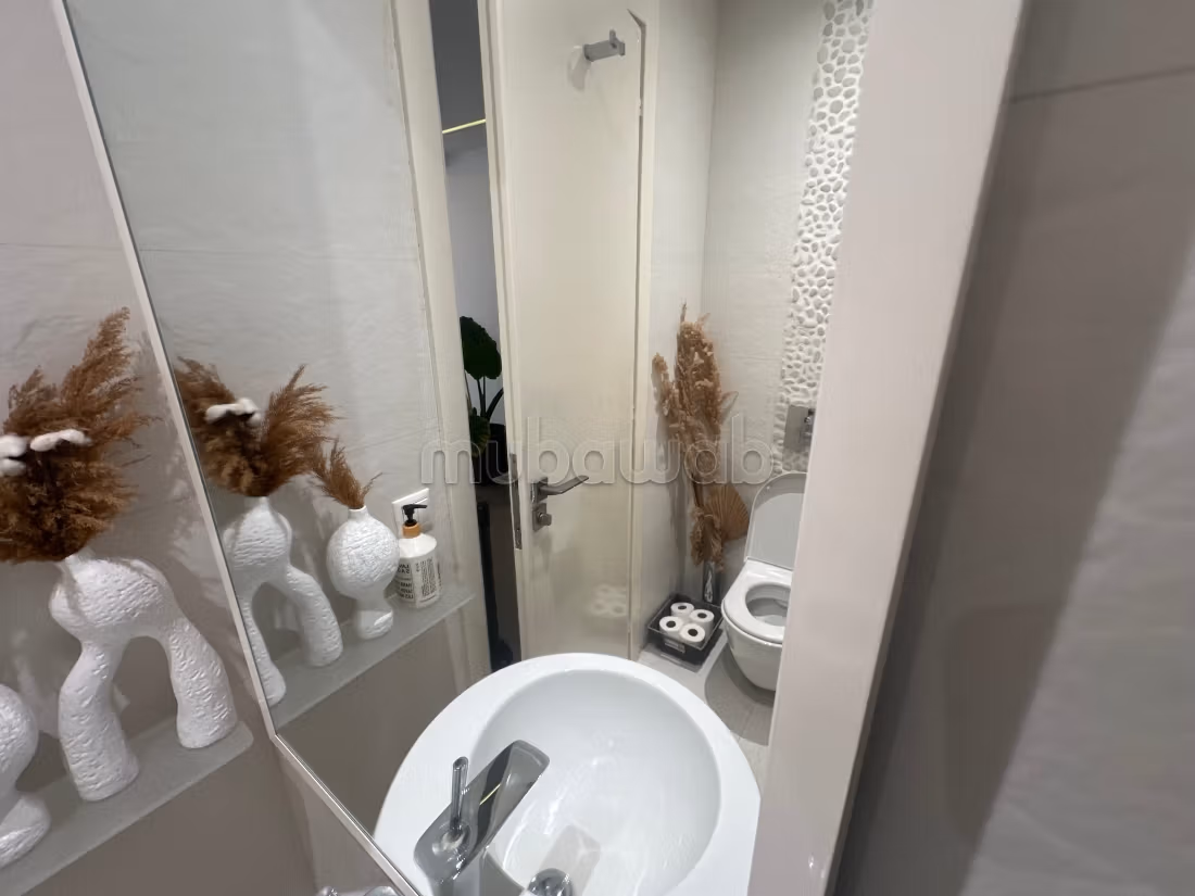 Family Apartment 180 m² for Rent in Casablanca — Photo 29