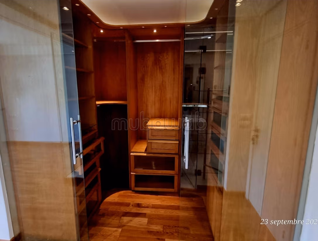 Family Apartment 180 m² for Rent in Casablanca — Photo 31