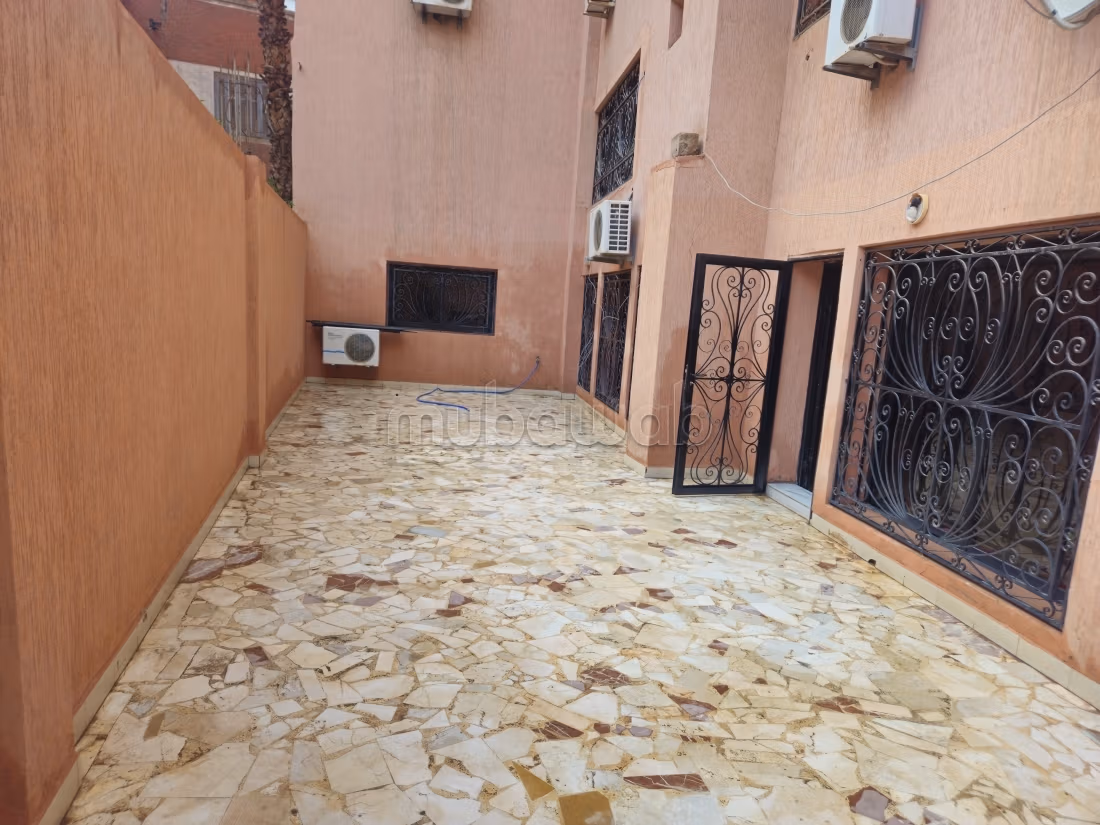 شقة 180 متر مربع للإيجار في مراكش حي گيلز — Photo 3