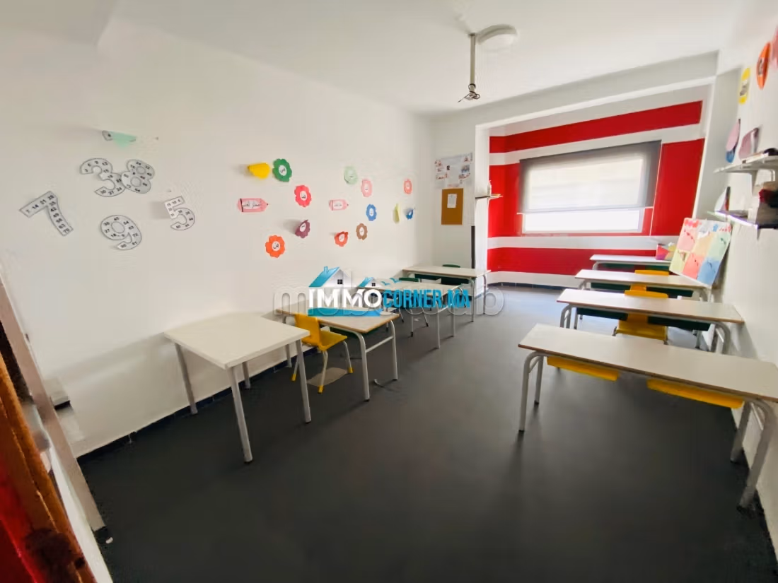 École équipée 1400 m² à vendre à Tanger — Photo 8