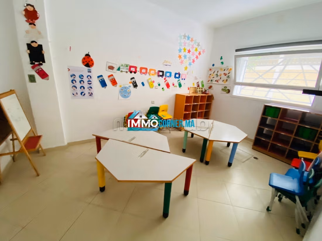 École équipée 1400 m² à vendre à Tanger — Photo 18