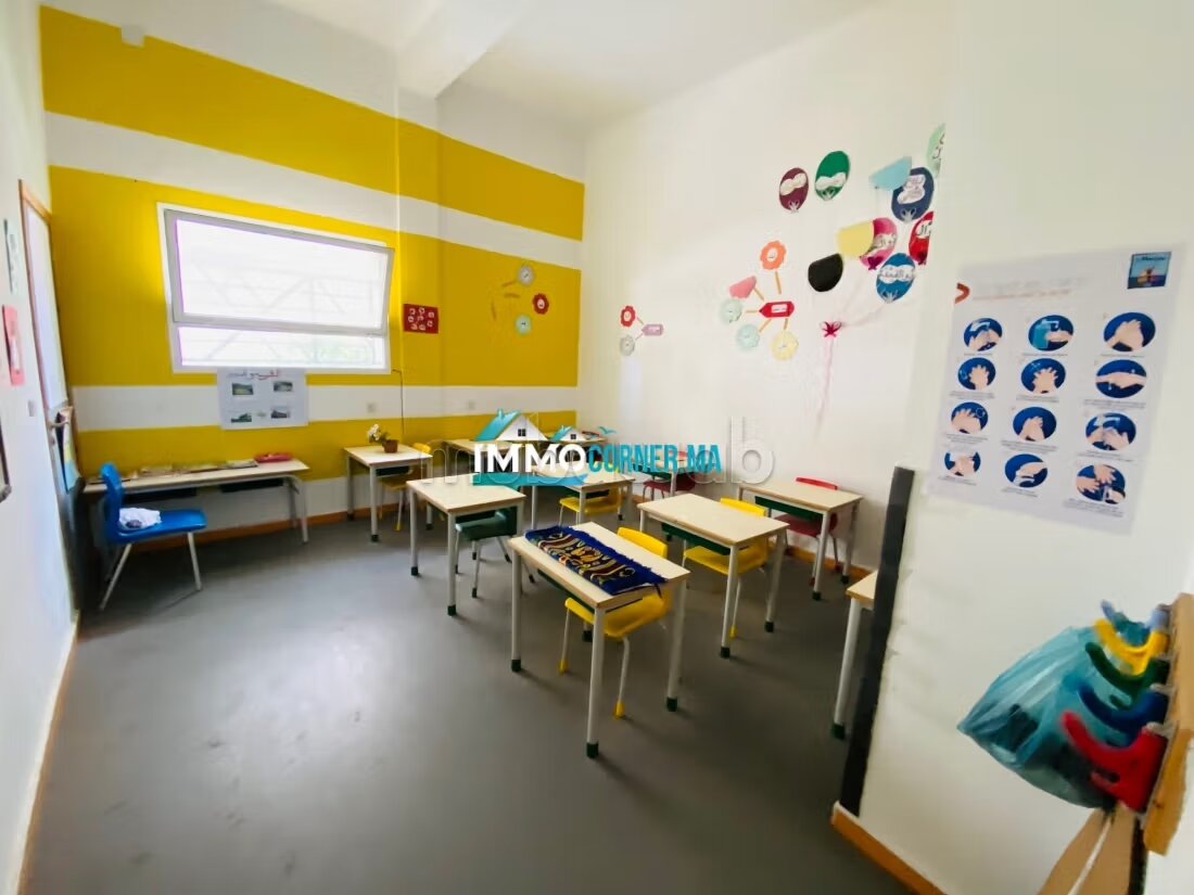 École équipée 1400 m² à vendre à Tanger — Photo 3