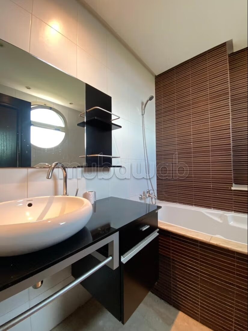 Appartement 150 m² à louer à Rabat - Hay Riyad — Photo 26