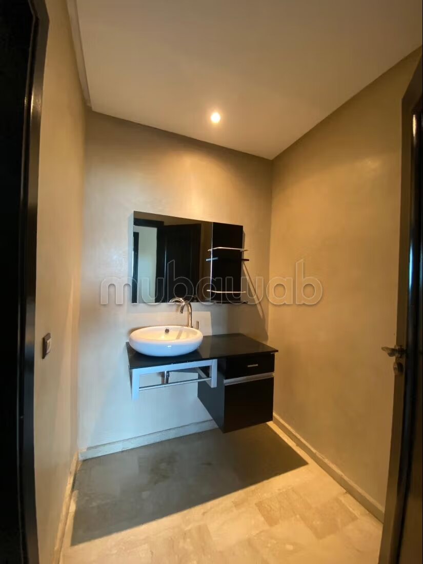Appartement 150 m² à louer à Rabat - Hay Riyad — Photo 15