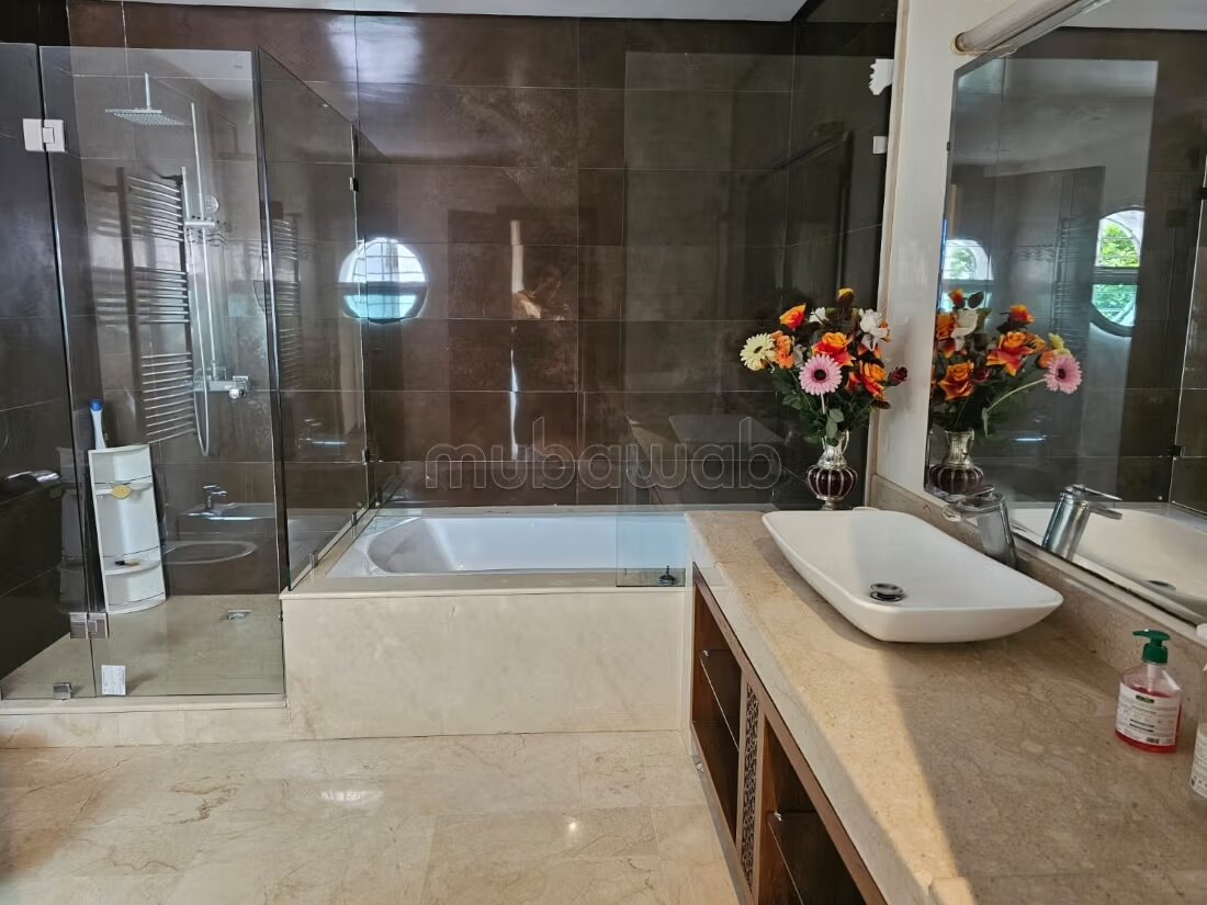Villa 470 m² for sale in el menzah — Photo 7