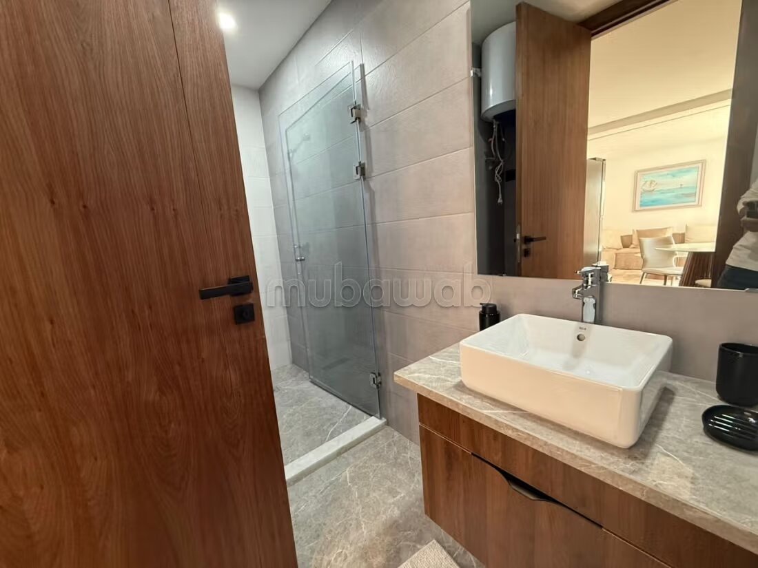 شقة ستيودو 65 م² للإيجار في الدار البيضاء — Photo 16