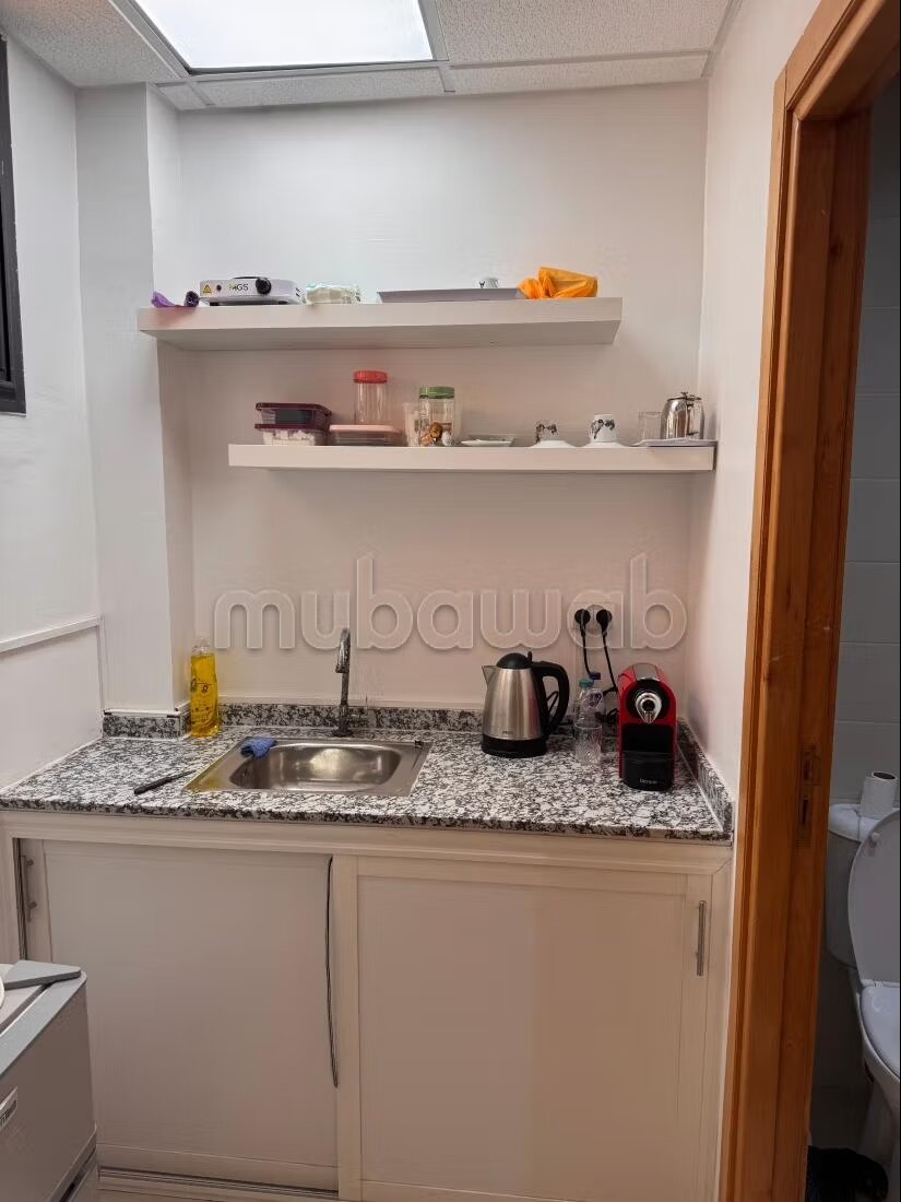 Office 42 m² for sale in Casablanca — Photo 12