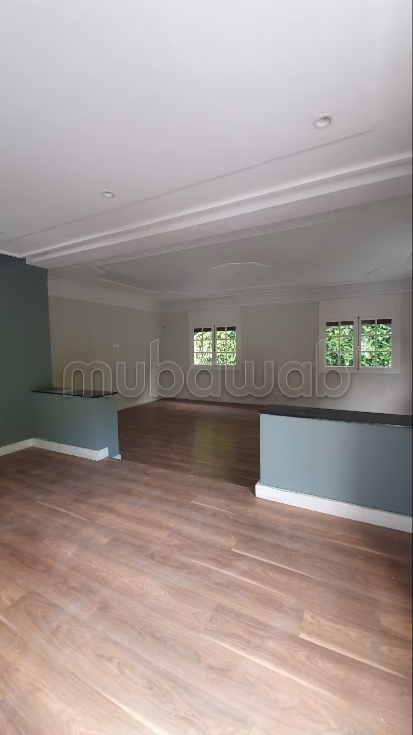 Villa 460 m² à louer à Casablanca — Photo 7