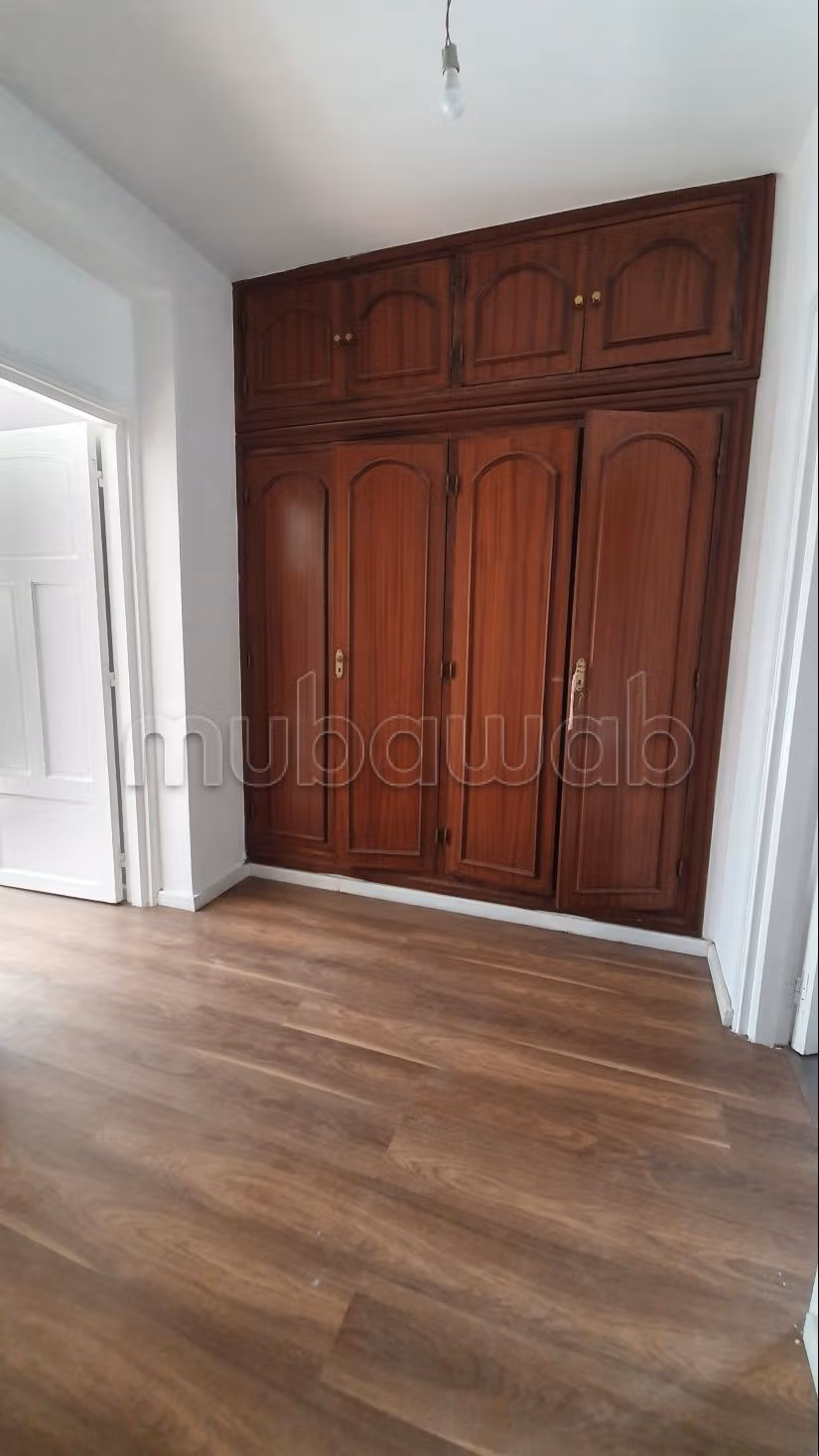 Villa 460 m² à louer à Casablanca — Photo 24