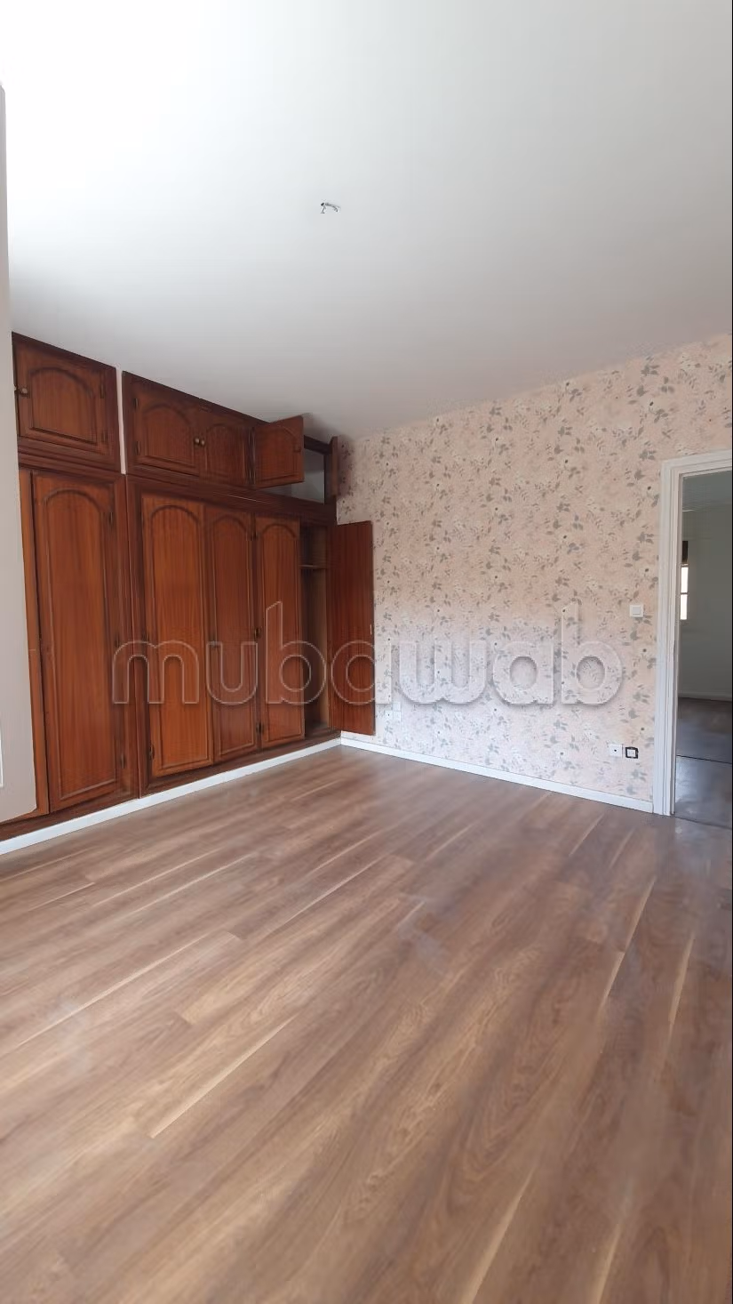 Villa 460 m² à louer à Casablanca — Photo 46
