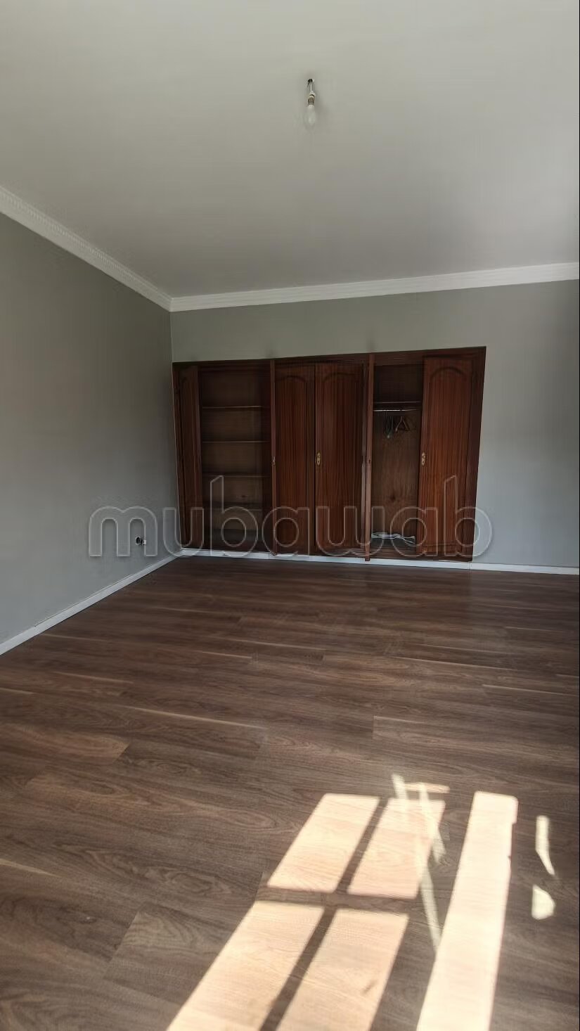 Villa 460 m² à louer à Casablanca — Photo 21