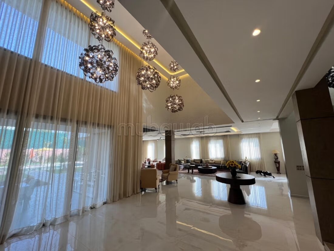 1700 m² Villa for Sale in Souissi — Photo 9