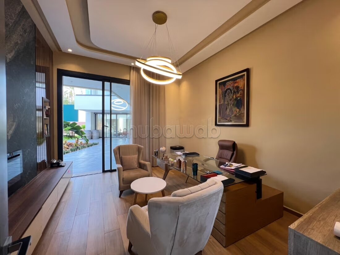 1700 m² Villa for Sale in Souissi — Photo 34