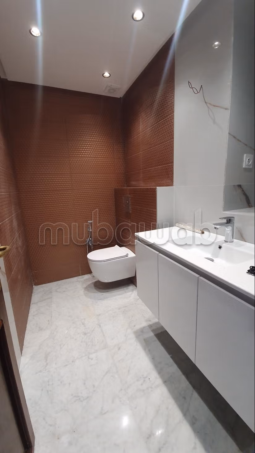 Apartment 240 m² for rent in Casablanca — Photo 10