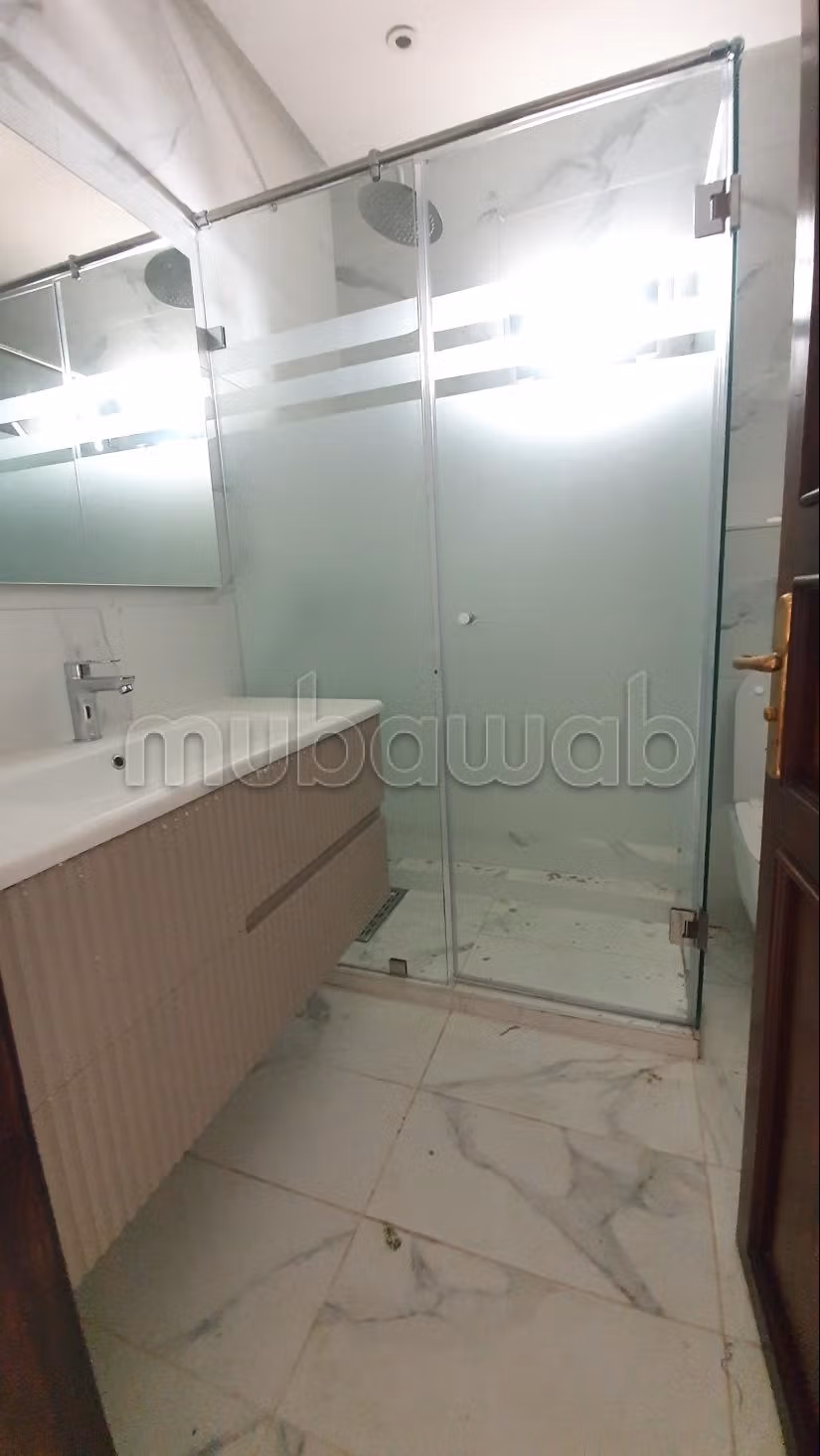 Apartment 240 m² for rent in Casablanca — Photo 14