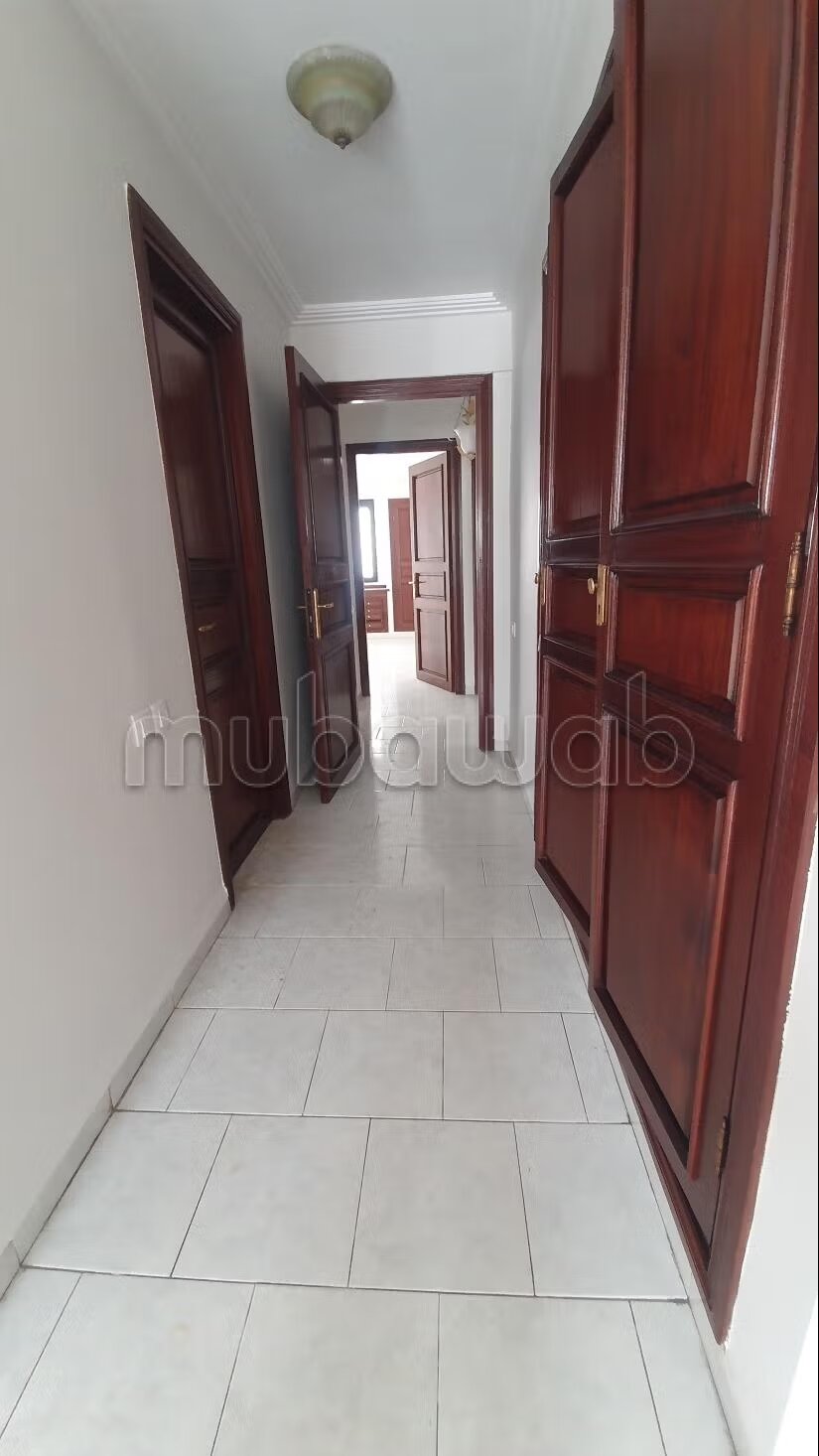 Apartment 240 m² for rent in Casablanca — Photo 7