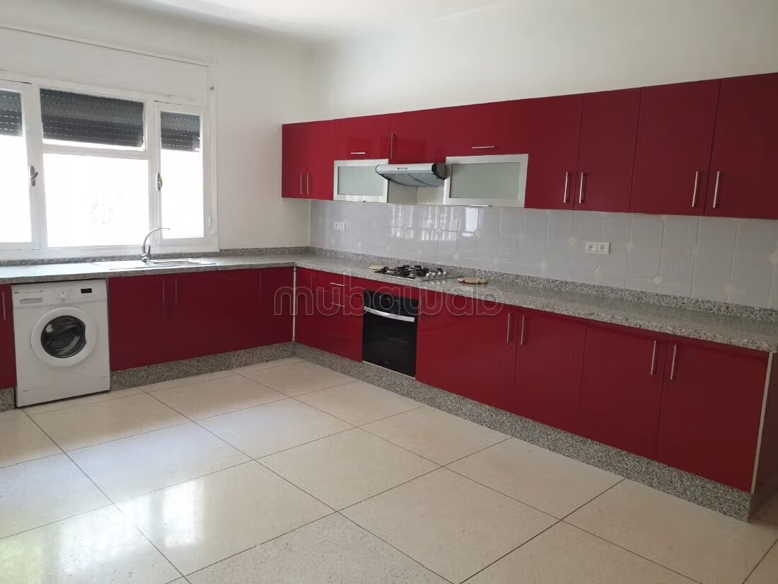 Villa 450 m² à louer à Agdal, Rabat — Photo 13