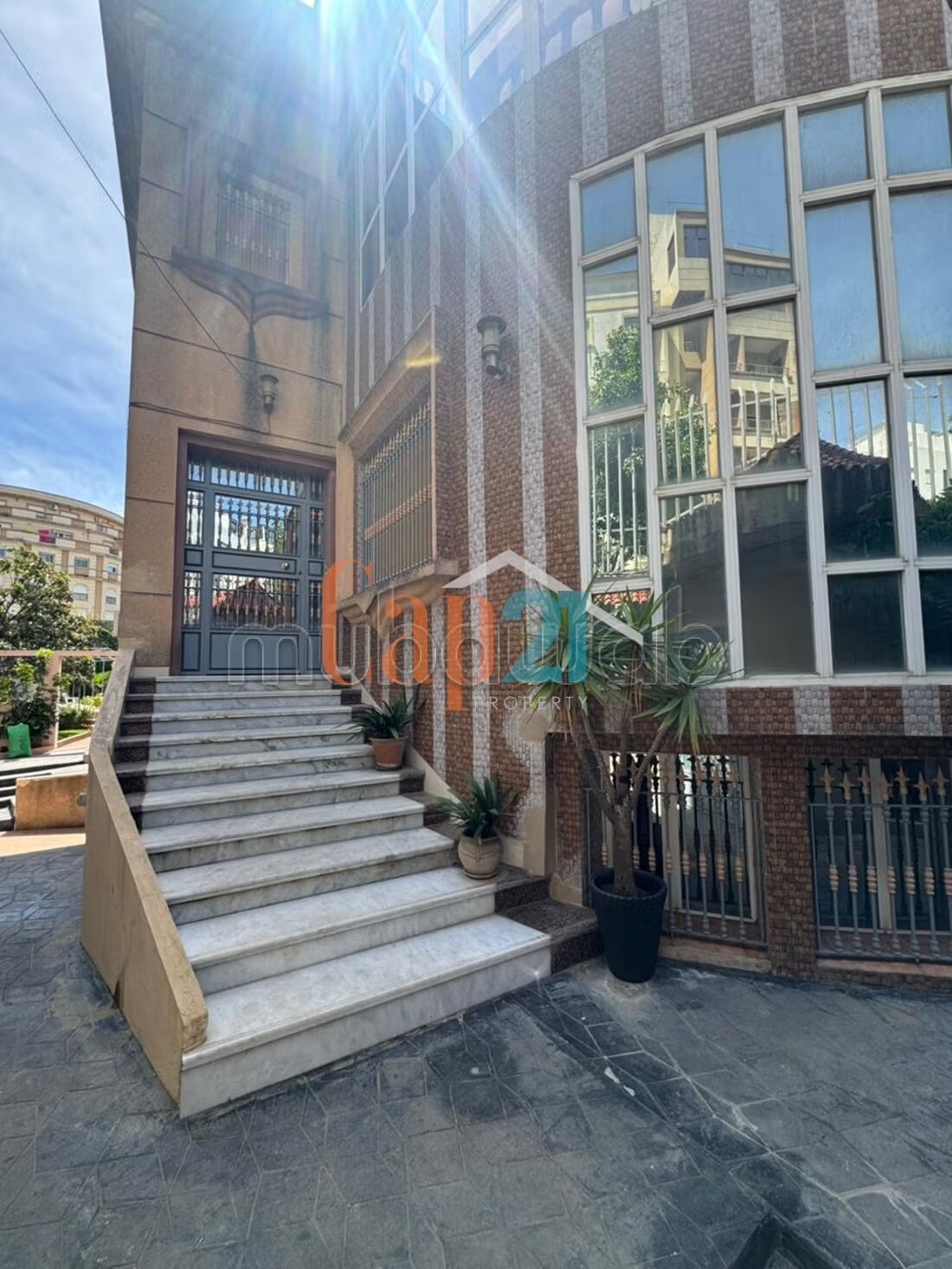 Villa 560 m² for sale in Tangier Val Fleuri Moujahidine — Photo 4