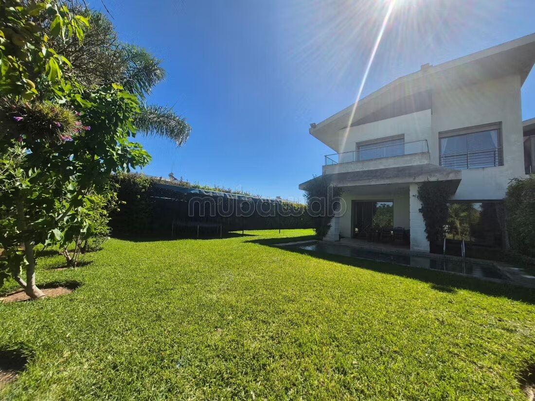Villa 303 m² for sale in Casablanca – Bouskoura Golf City — Photo 32