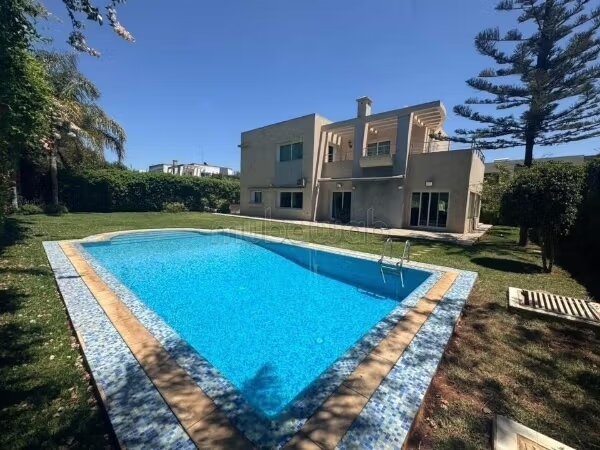 Villa 303 m² for sale in Casablanca – Bouskoura Golf City — Photo 36