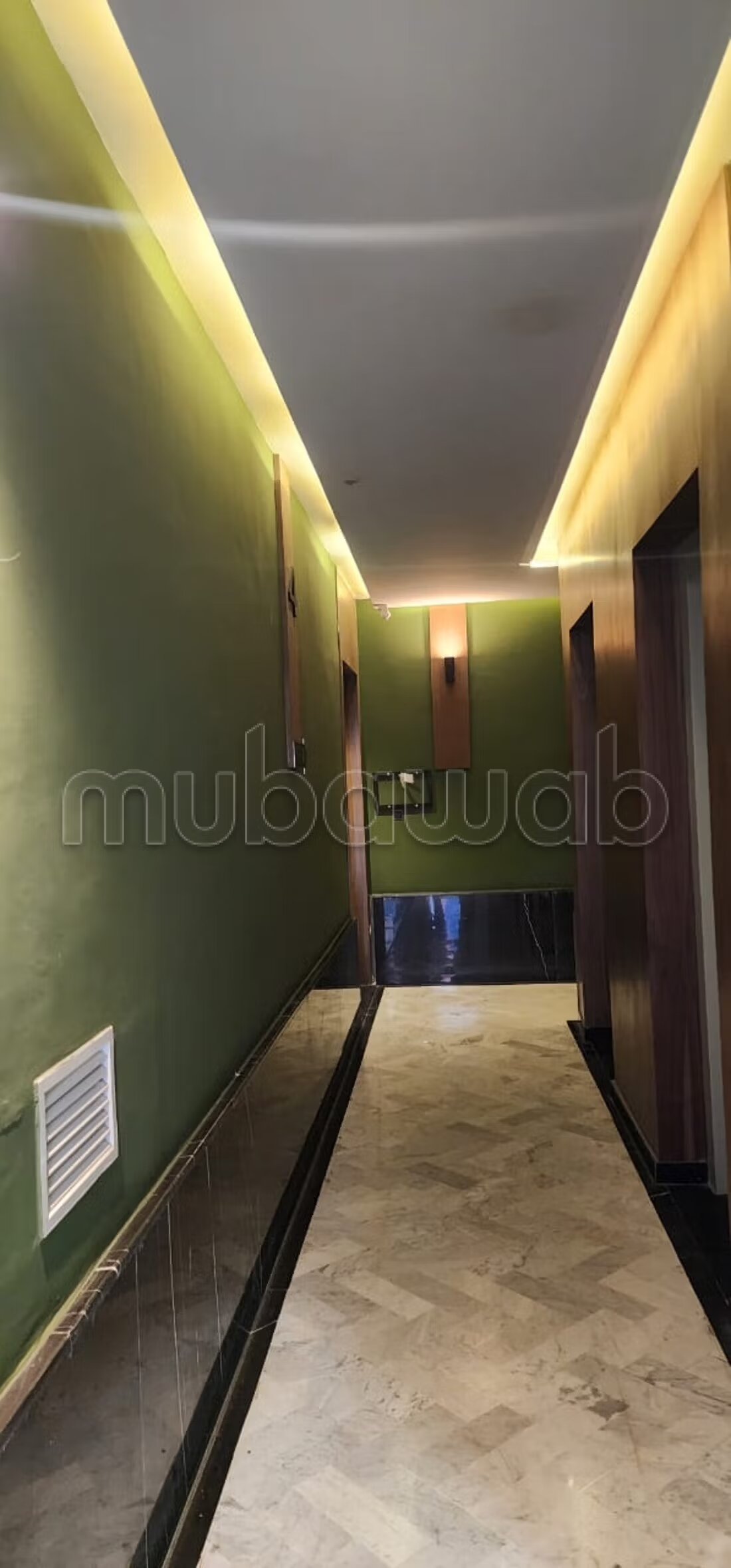 Bureau 82 m² à louer à Casablanca — Photo 7